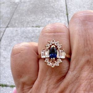 Size 7 , gold plated